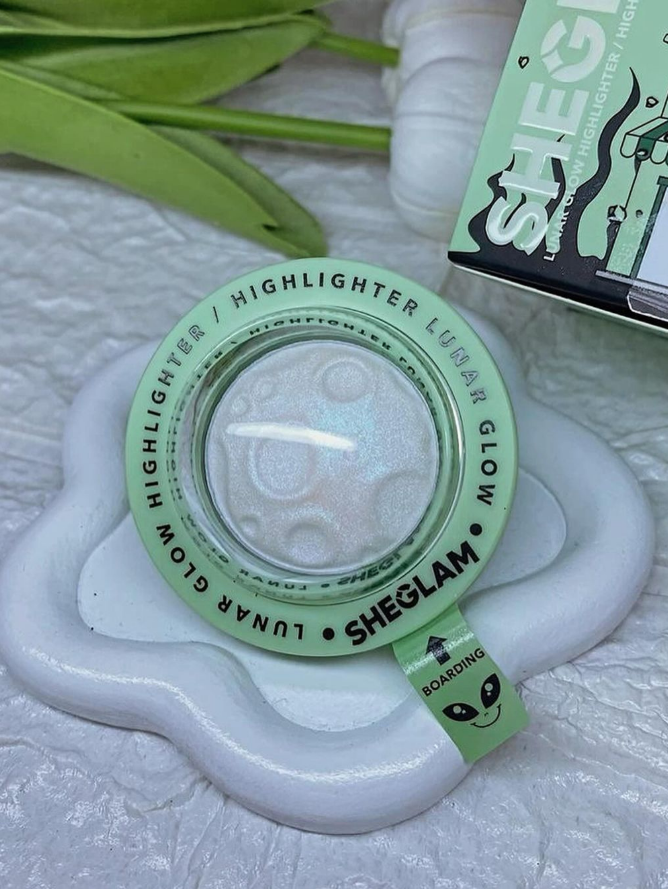 Iluminador Lunar Sheglam